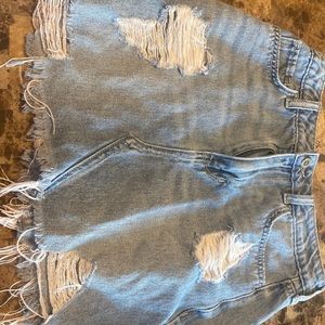 Hollister cute skirt with holes
